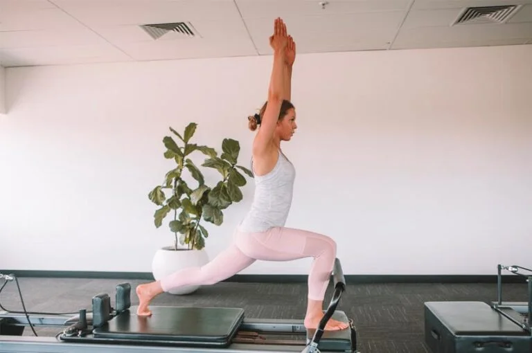 Pilates – połączenie jogi, tai-chi, gimnastyki, a nawet baletu